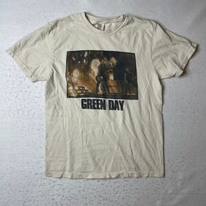 Green Day‎ Band T Shirt Beige Comfort Colors Mens Medium Graphic Tee